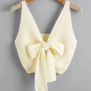 Tie front crop knit top